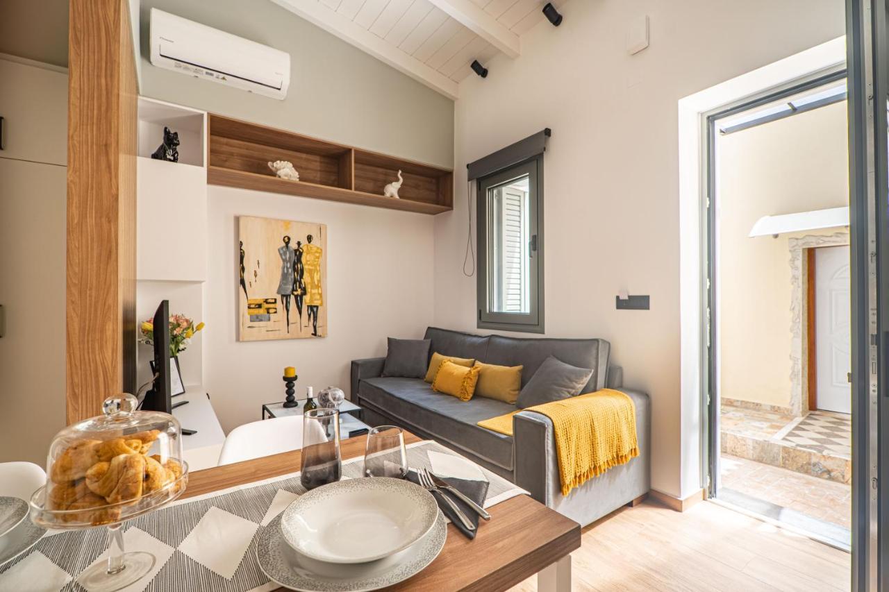 Antigone'S Lux Home 10Mins Walk To Beach, Old Town, City Chania  Exteriör bild