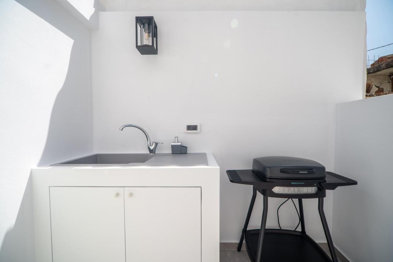 Antigone'S Lux Home 10Mins Walk To Beach, Old Town, City Chania  Exteriör bild